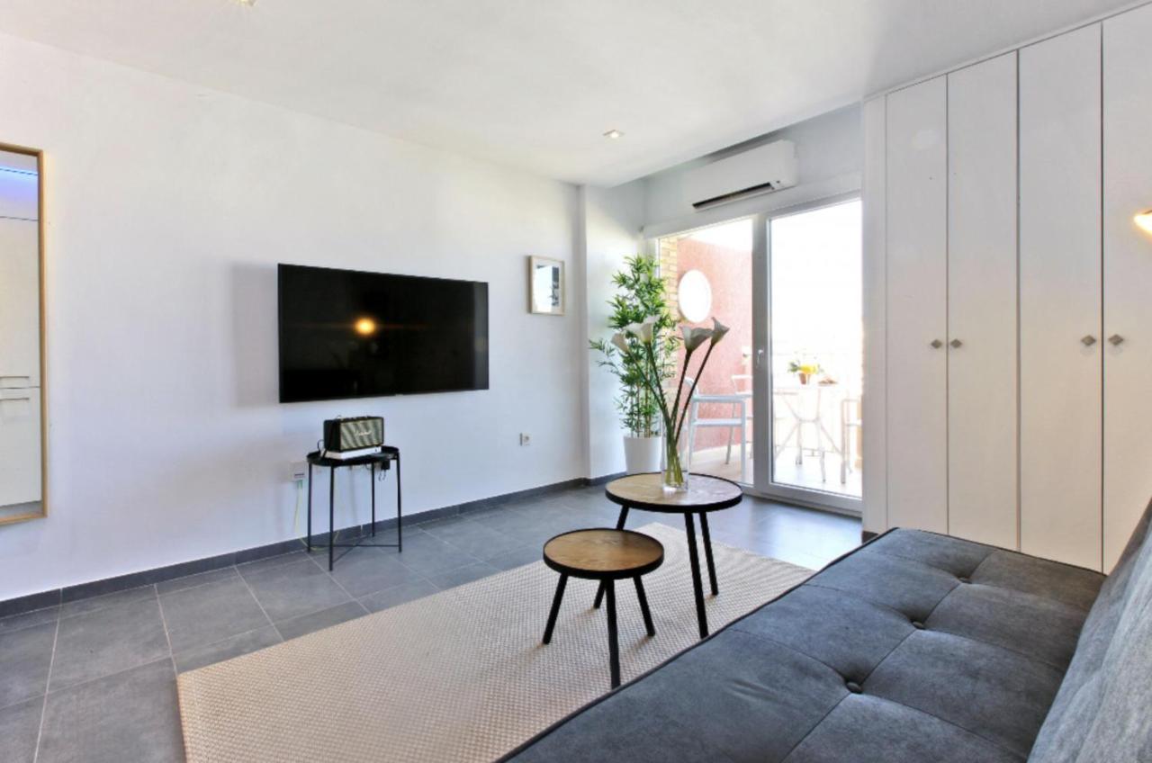 Precioso Apartamento Con Vistas Al Mar Y Piscinas Benalmádena Exteriér fotografie