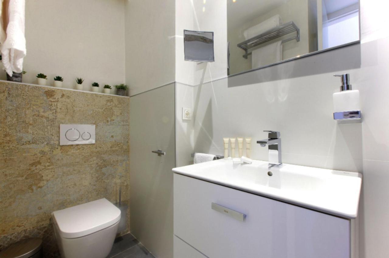 Precioso Apartamento Con Vistas Al Mar Y Piscinas Benalmádena Exteriér fotografie